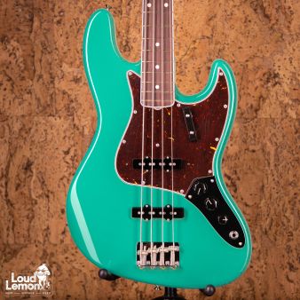 Fender American Vintage II 1966 Jazz Bass Sea Foam Green 2022 USA бас-гитара