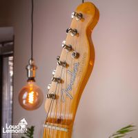 Fender AVRI '52 Telecaster Butterscotch w/Mastery Bridge 2008 USA электрогитара