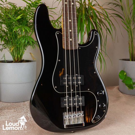 Fender Blacktop Precision Bass Black 2012 Mexico бас-гитара