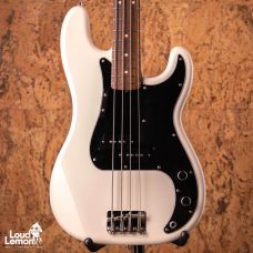 Fender C70PB Japan Exclusive Classic 70's Precision Bass Olympic White 2015 Japan бас-гитара