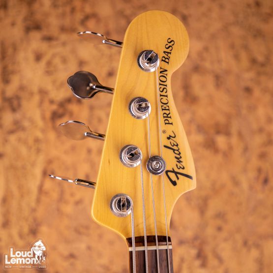 Fender C70PB Japan Exclusive Classic 70's Precision Bass Olympic White 2015 Japan бас-гитара