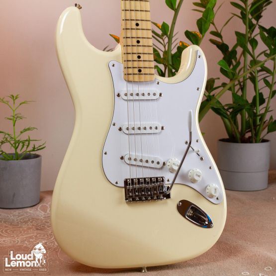 Fender Japan Exclusive '70s Stratocaster Vintage White 2016 Japan электрогитара
