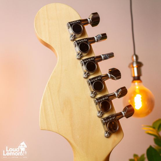 Fender Japan Exclusive '70s Stratocaster Vintage White 2016 Japan электрогитара