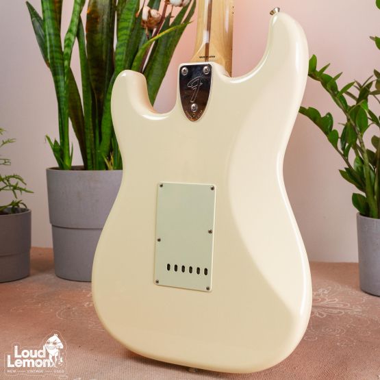 Fender Japan Exclusive '70s Stratocaster Vintage White 2016 Japan электрогитара