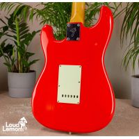 Fender Classic 60's Neck, Classic 70's Body Stratocaster Fiesta Red Mexico электрогитара