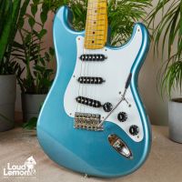 Fender Custom Order ST-57 Stratocaster Lake Placid Blue 1999 Japan электрогитара