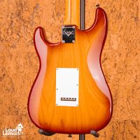Fender Custom Shop Custom Deluxe Stratocaster Aged Cherry Sunburst 2013 USA электрогитара