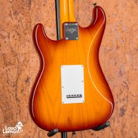 Fender Custom Shop Custom Deluxe Stratocaster Aged Cherry Sunburst 2013 USA электрогитара
