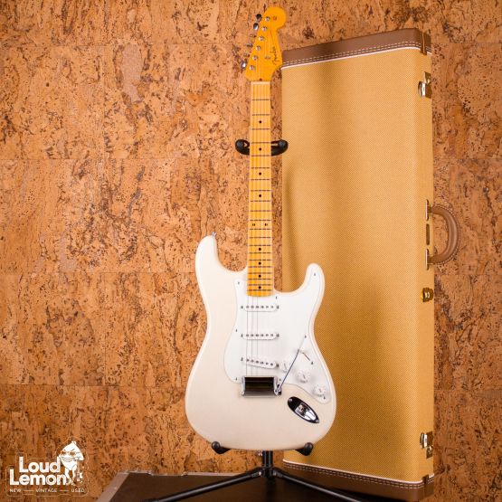Fender Custom Shop Jimmie Vaughan Stratocaster Aged Olympic White 2019 USA электрогитара