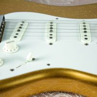 Fender Custom Shop Jimmie Vaughan Stratocaster Aztec Gold Relic 2018 USA электрогитара