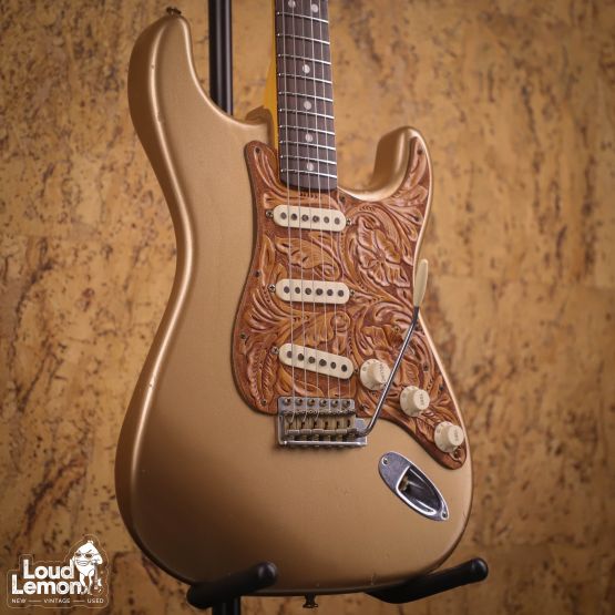 Fender Custom Shop Masterbuilt Dennis Galuszka NAMM Limited '65 Stratocaster Relic Firemist Gold 2011 USA электрогитара
