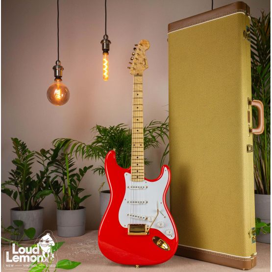 Fender Custom Shop '56 NOS Stratocaster Fiesta Red 2000 USA электрогитара