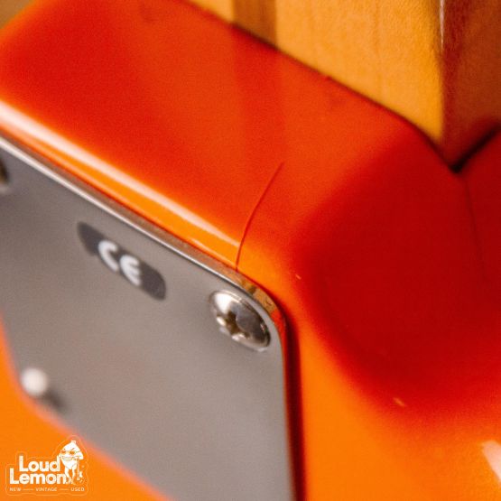 Fender Deluxe Series Toronado HH Orange 2001 Mexico электрогитара