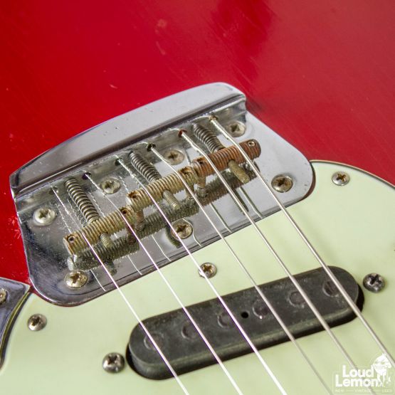 Fender Duo-Sonic Dakota Red 1963 USA электрогитара