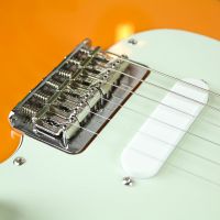 Fender Duo-Sonic Maple Fingerboard Capri Orange электрогитара