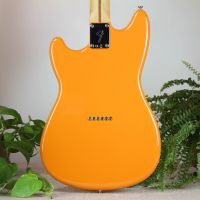 Fender Duo-Sonic Maple Fingerboard Capri Orange электрогитара