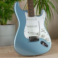 Fender FSR American Deluxe Stratocaster Ice Blue Metallic 2012 USA электрогитара