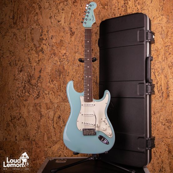 Fender FSR Limited Edition American Standard Stratocaster with Matching Headstock Daphne Blue 2009 USA электрогитара