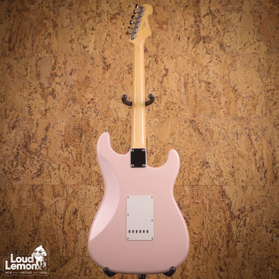 Fender FSR Traditional II '60s Left-Handed Stratocaster Shell Pink 2026 Japan электрогитара