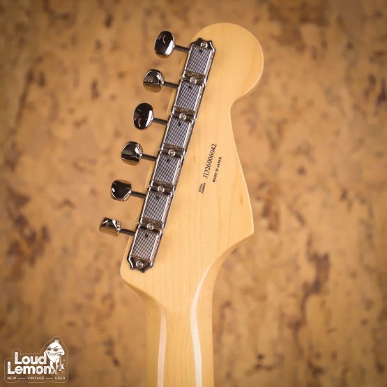 Fender FSR Traditional II '60s Left-Handed Stratocaster Shell Pink 2026 Japan электрогитара