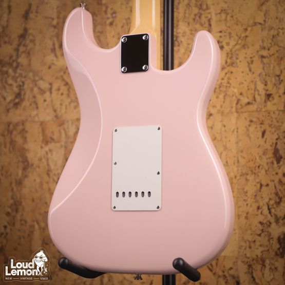 Fender FSR Traditional II '60s Left-Handed Stratocaster Shell Pink 2026 Japan электрогитара