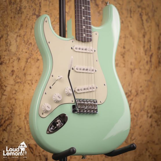Fender FSR Traditional II '60s Left-Handed Stratocaster Surf Green 2026 Japan электрогитара