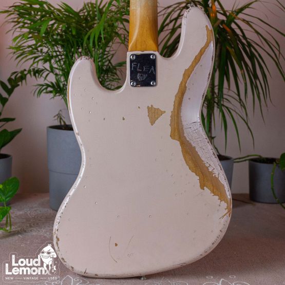 Fender Flea Jazz Bass Road Worn Faded Shell Pink 2018 Mexico бас-гитара