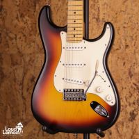 Fender Highway One Stratocaster 3-Color Sunburst 2011 USA электрогитара