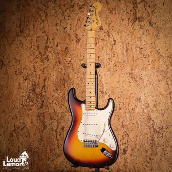 Fender Highway One Stratocaster 3-Color Sunburst 2011 USA электрогитара