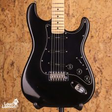 Fender Highway One Stratocaster Black 2009 USA w/Hard Case электрогитара
