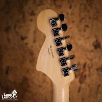 Fender Highway One Stratocaster HSS 3-Color Sunburst 2009 USA электрогитара