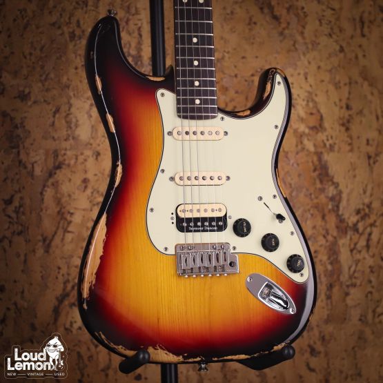 Fender Highway One Stratocaster HSS 3-Color Sunburst 2009 USA электрогитара