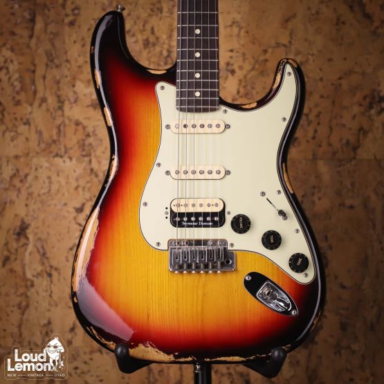 Fender Highway One Stratocaster HSS 3-Color Sunburst 2009 USA электрогитара