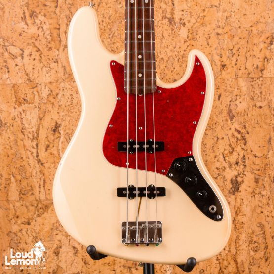 Fender JB62 Jazz Bass Vintage White 1997 Japan бас-гитара