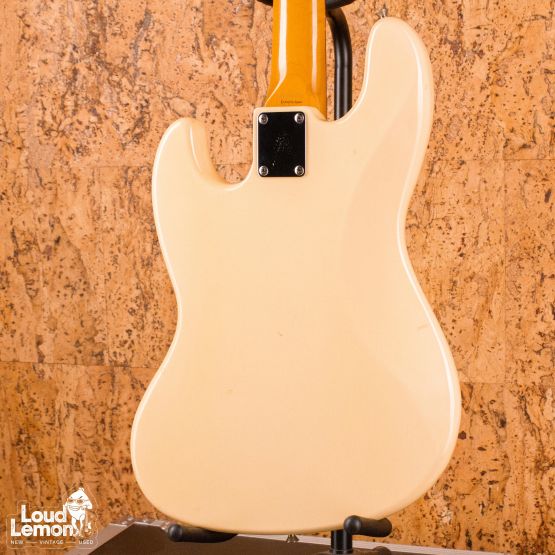 Fender JB62 Jazz Bass Vintage White 1997 Japan бас-гитара