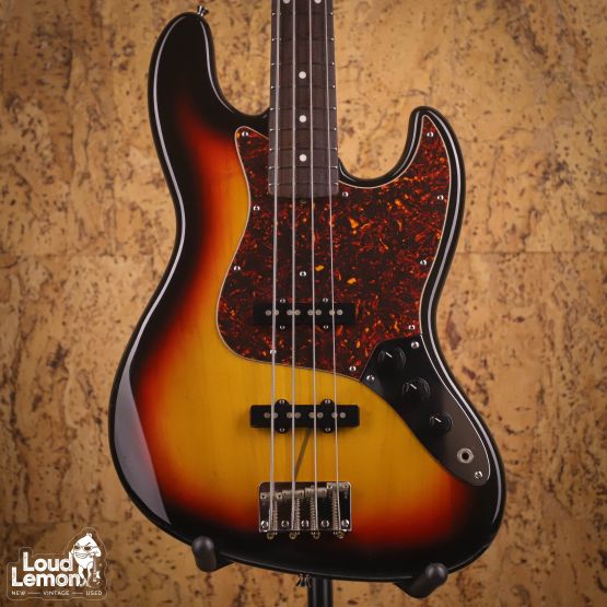 Fender JB62-58 Jazz Bass 3-Color Sunburst 2002 Japan бас-гитара