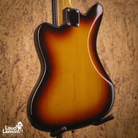 Fender JM66 Jazzmaster 3-Tone Sunburst 1999 Japan электрогитара