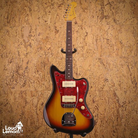 Fender JM66 Jazzmaster 3-Tone Sunburst 1999 Japan электрогитара