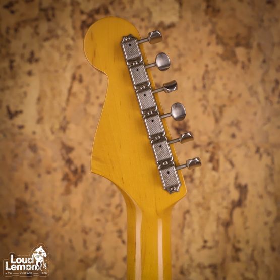 Fender JM66 Jazzmaster Candy Apple Red 1999 Japan электрогитара