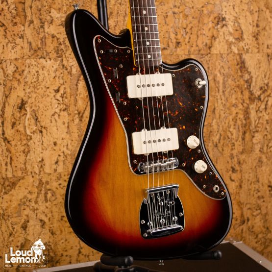 Fender JM66 Jazzmaster Sunburst 2006 Japan электрогитара