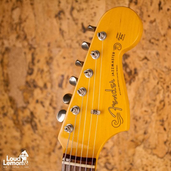 Fender JM66 Jazzmaster Sunburst 2006 Japan электрогитара