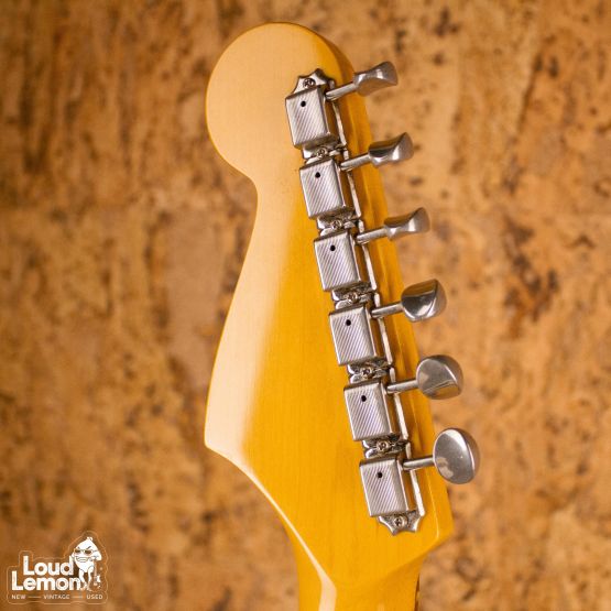 Fender JM66 Jazzmaster Sunburst 2006 Japan электрогитара