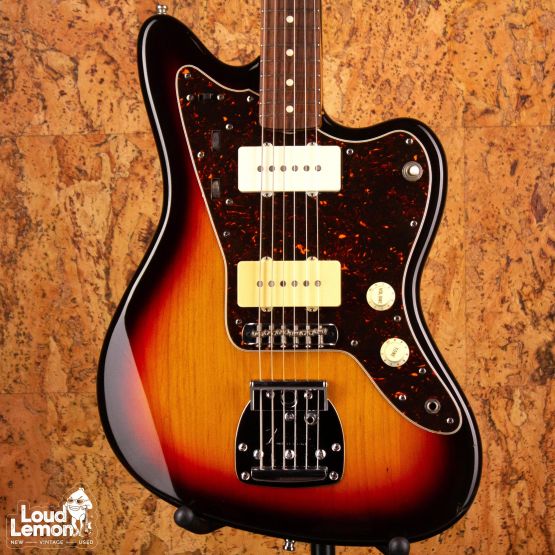 Fender JM66 Jazzmaster Sunburst 2008 Japan электрогитара