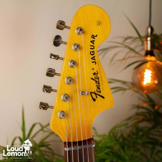 Fender Jaguar JG-66 Sunburst 1999 Japan электрогитара