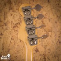 Fender Jazz Bass 3-Color Sunburst 1971 USA бас-гитара