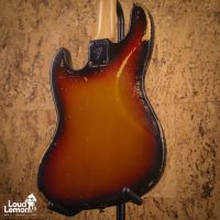 Fender Jazz Bass 3-Color Sunburst 1971 USA бас-гитара