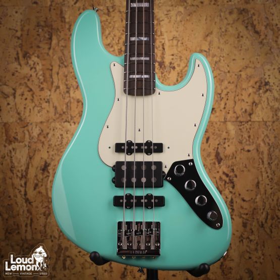 Fender Jino Jazz Bass Sea Foam Green 2020 Japan бас-гитары