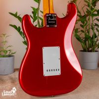 Fender Limited Edition AVRI '57 Stratocaster Candy Apple Red 2011 USA элетрогитара