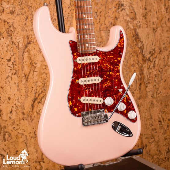 Fender Limited Edition Player Stratocaster Shell Pink 2020 Mexico электрогитара