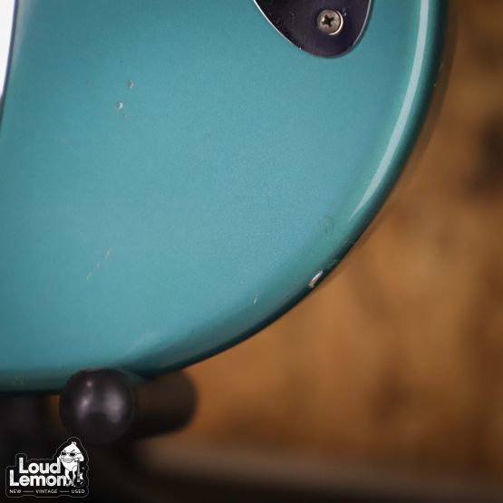 Fender MB98-70SD Mustang Bass Competition Ocean Turquoise Metallic 1997 Japan бас-гитара